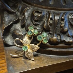 Vintage Gold Tone and Green (Glowing) Rhinestone Floral Leaf Brooch